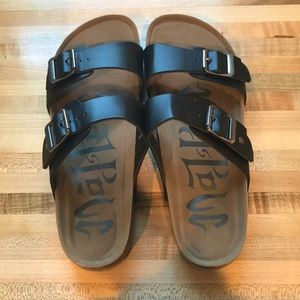 Bran New Summer Slides